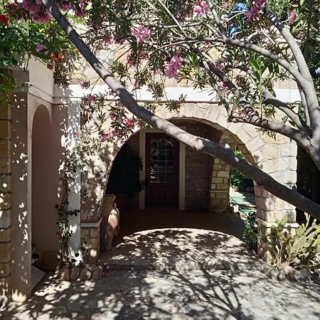 Alegria House With Gardens Near Portoheli Ferienhaus