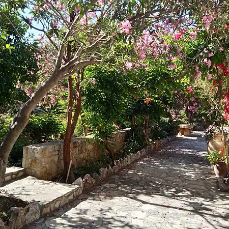 Alegria House With Gardens Near Portoheli