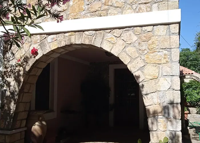 Alegria House With Gardens Near Portoheli Дом отдыха Кранидион