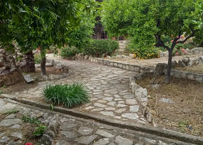 Alegria House With Gardens Near Portoheli * Кранидион