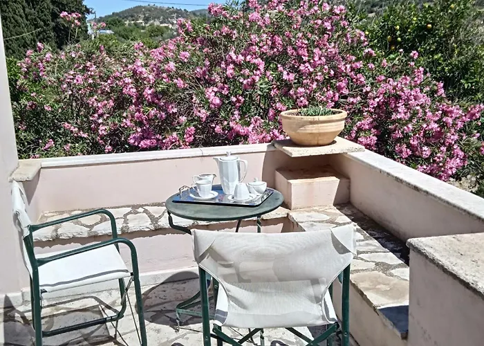 Alegria House With Gardens Near Portoheli