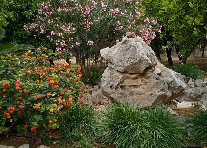 Alegria House With Gardens Near Portoheli *