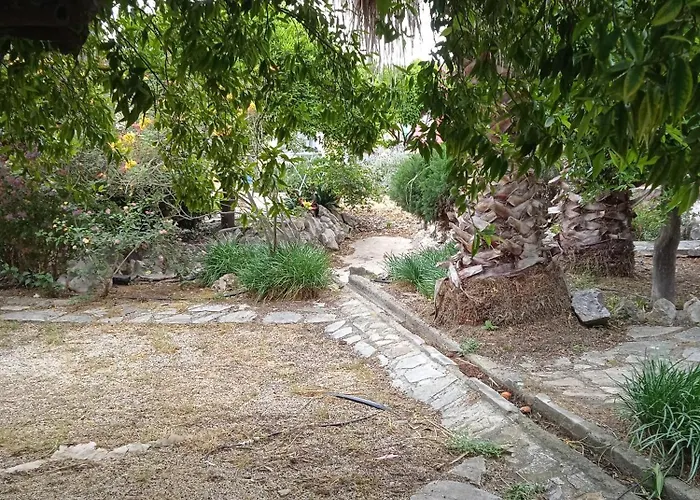 Alegria House With Gardens Near Portoheli Дом отдыха Кранидион