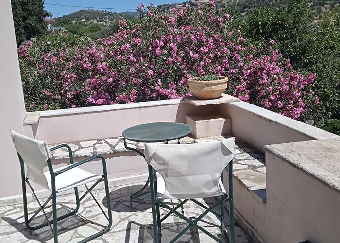 Alegria House With Gardens Near Portoheli Дом отдыха Кранидион