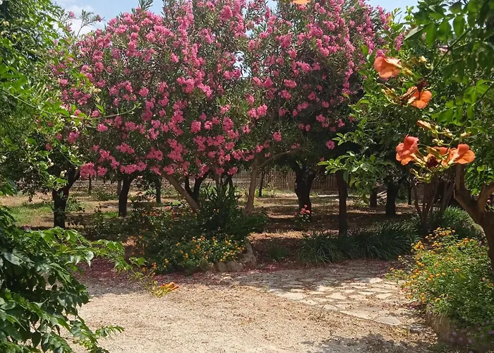 Дом отдыха Alegria House With Gardens Near Portoheli *