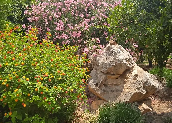 Alegria House With Gardens Near Portoheli Дом отдыха